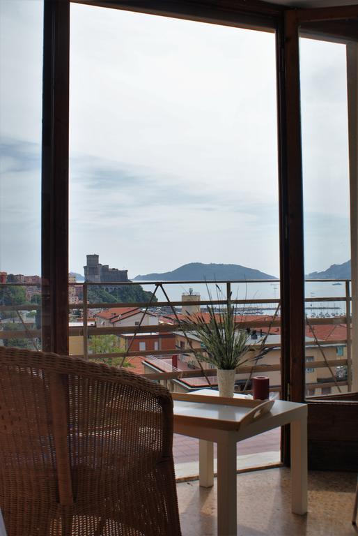 Il Terrazzo Sul Castello Apartamento Lerici Exterior foto
